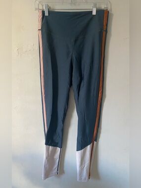 The Upside Women’s Colorblock Performance Leggings
